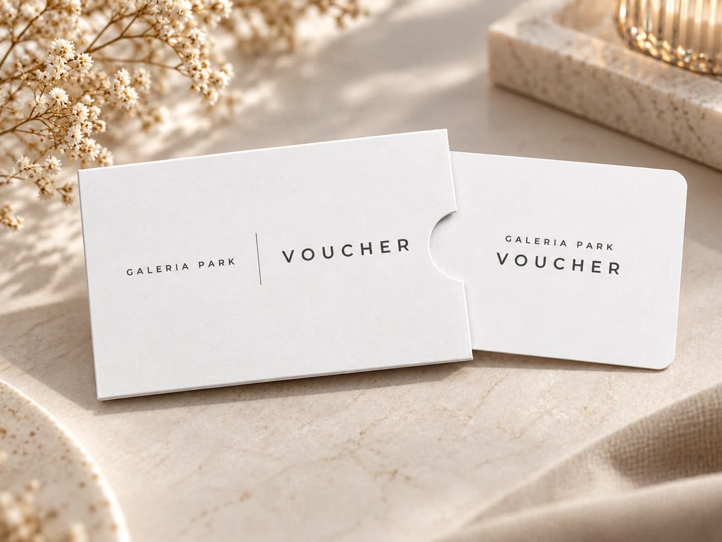 Personalizowane etui na voucher i kartę podarunkową